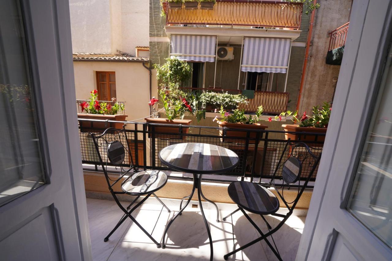 Regina Stella Bed & Breakfast Lascari Exterior foto