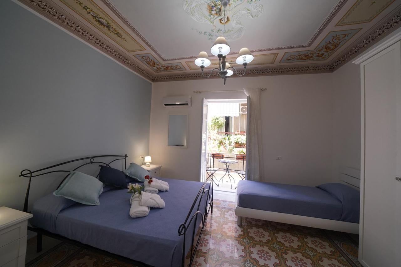 Regina Stella Bed & Breakfast Lascari Exterior foto