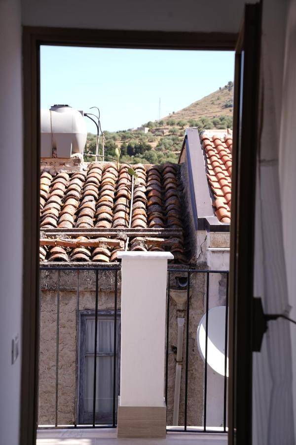 Regina Stella Bed & Breakfast Lascari Exterior foto