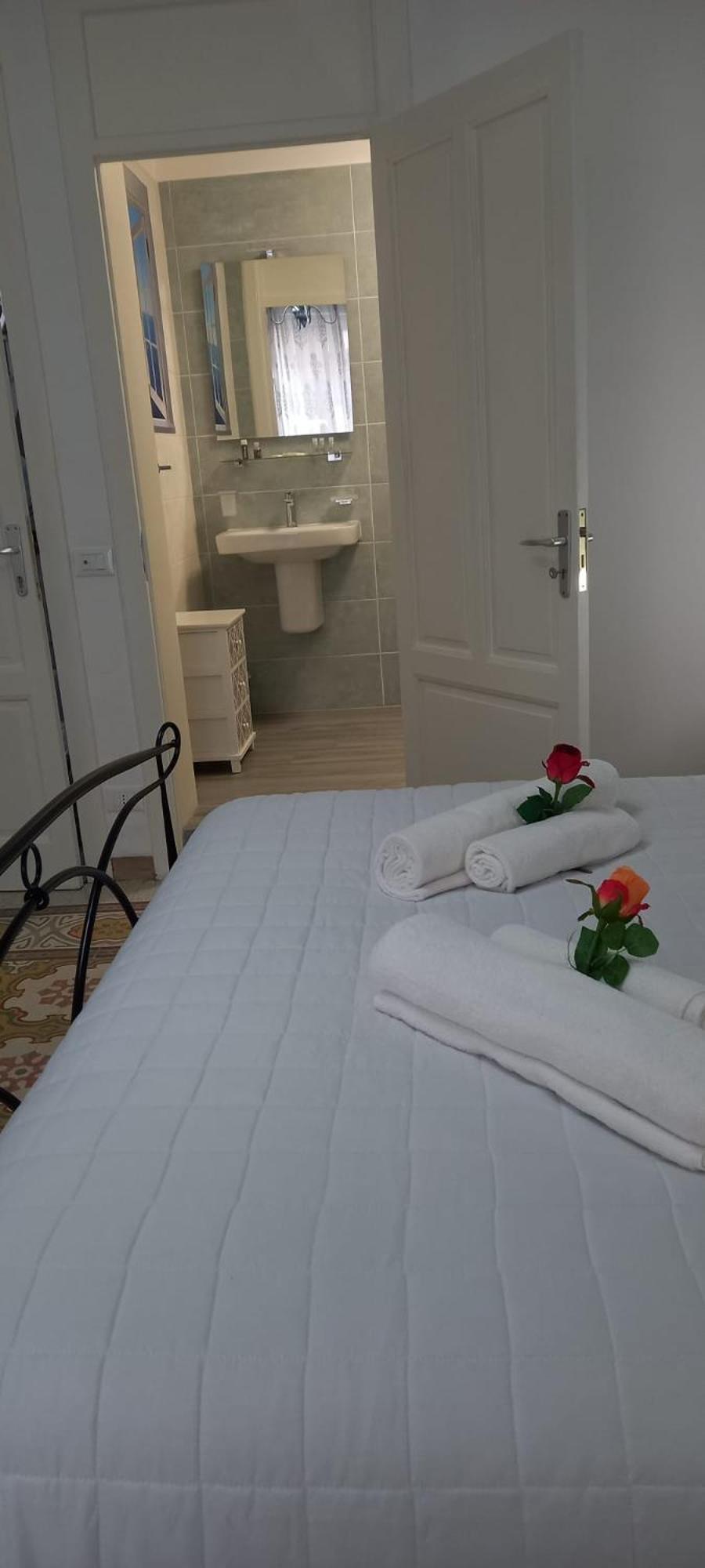 Regina Stella Bed & Breakfast Lascari Exterior foto