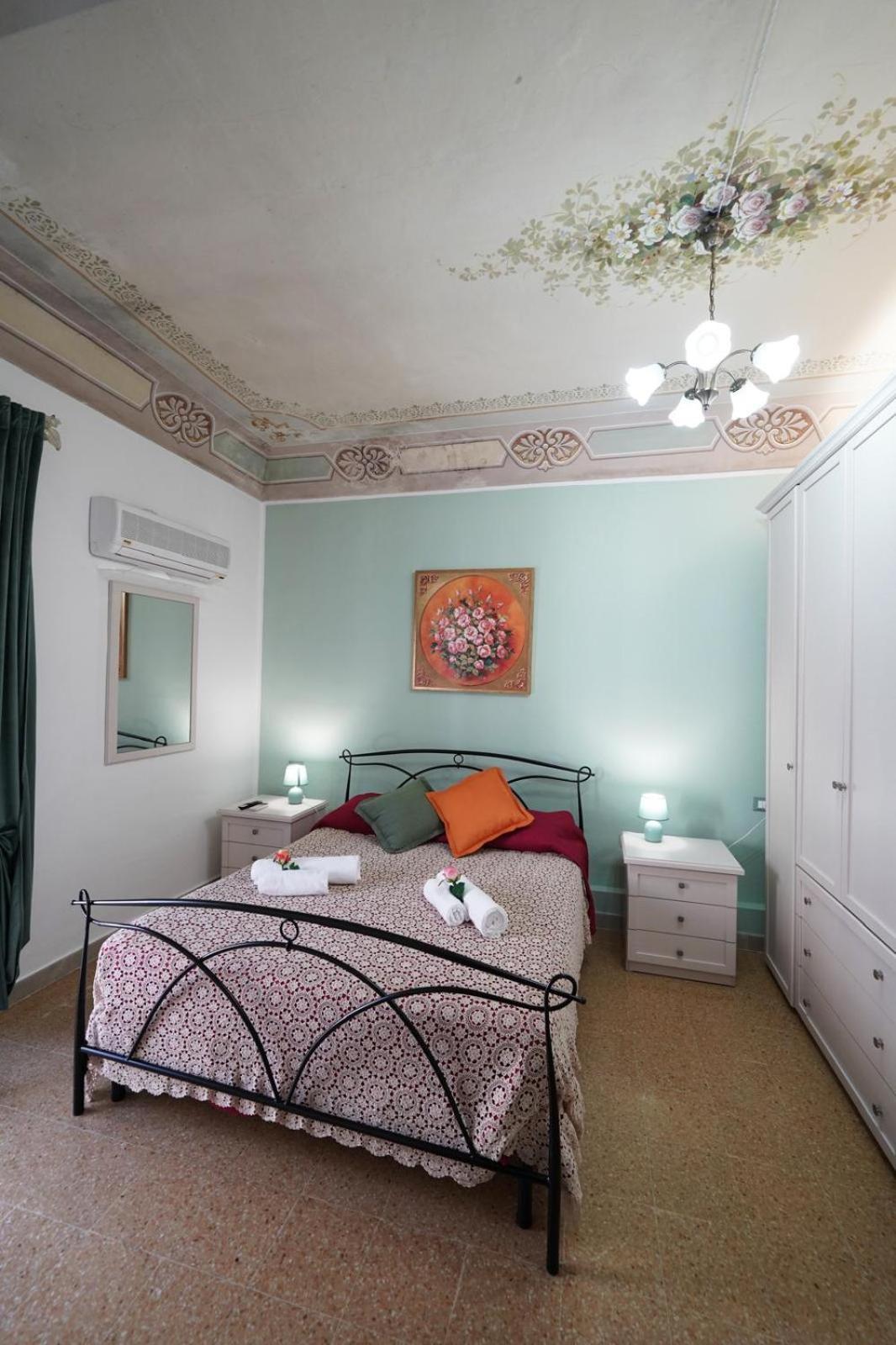 Regina Stella Bed & Breakfast Lascari Exterior foto