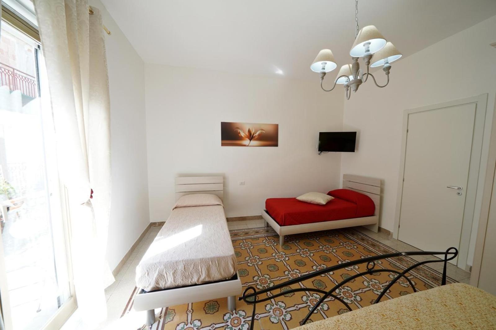 Regina Stella Bed & Breakfast Lascari Exterior foto